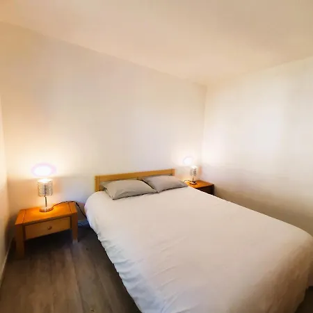 Appartement Miougrano T2 55m2 Climatise Piscine Fréjus